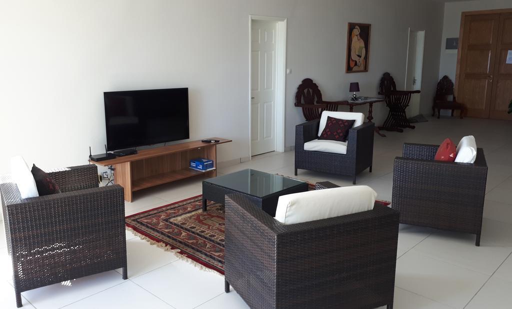 Riva Bella Apartment Port Louis Exterior photo